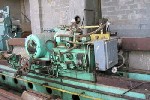 18' Hanchett Traveling Head Knife Grinder, 9 x 18' Sine Chuck, 15 HP, Click to view larger photo...